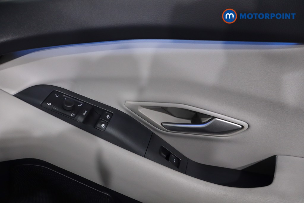 Ford Explorer Premium Automatic Electric SUV - Stock Number (1590551) - 22nd supplementary image