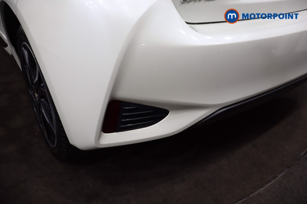 Toyota Yaris Bi-Tone Manual Petrol Hatchback - Stock Number (1590660) - 32nd supplementary image