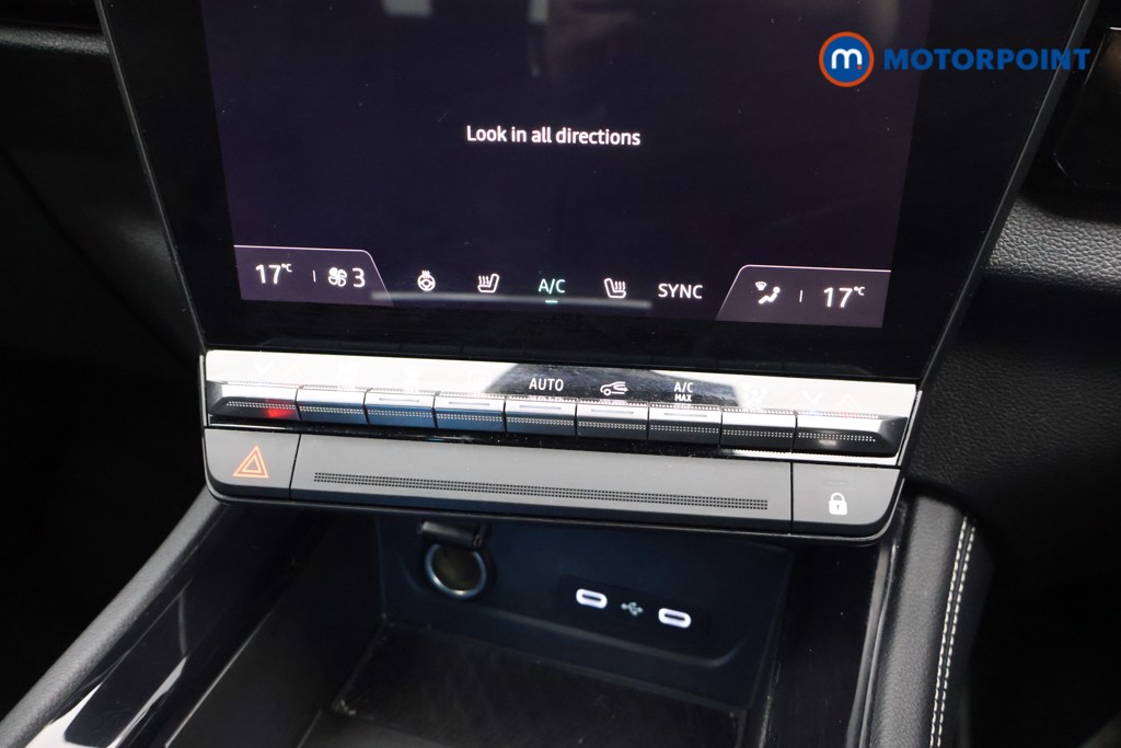 Renault Austral Techno Esprit Alpine Automatic Petrol-Electric Hybrid SUV - Stock Number (1590958) - 10th supplementary image