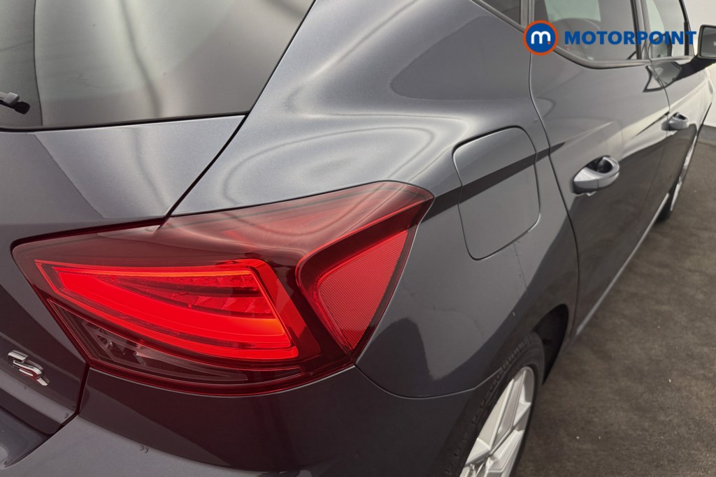 Seat Ibiza FR Manual Petrol Hatchback - Stock Number (1591112) - 11th supplementary image