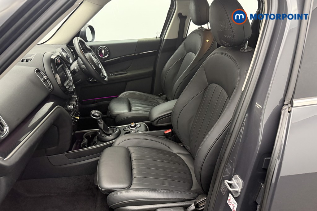 Mini Countryman Cooper S E Exclusive Automatic Petrol Plug-In Hybrid SUV - Stock Number (1591270) - 2nd supplementary image