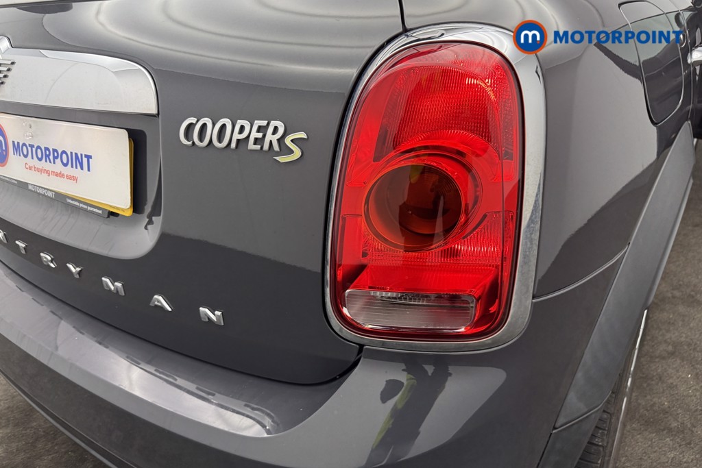 Mini Countryman Cooper S E Exclusive Automatic Petrol Plug-In Hybrid SUV - Stock Number (1591270) - 8th supplementary image