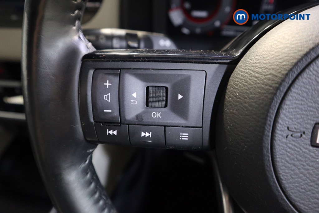Nissan Qashqai Tekna Manual Petrol SUV - Stock Number (1591289) - 3rd supplementary image