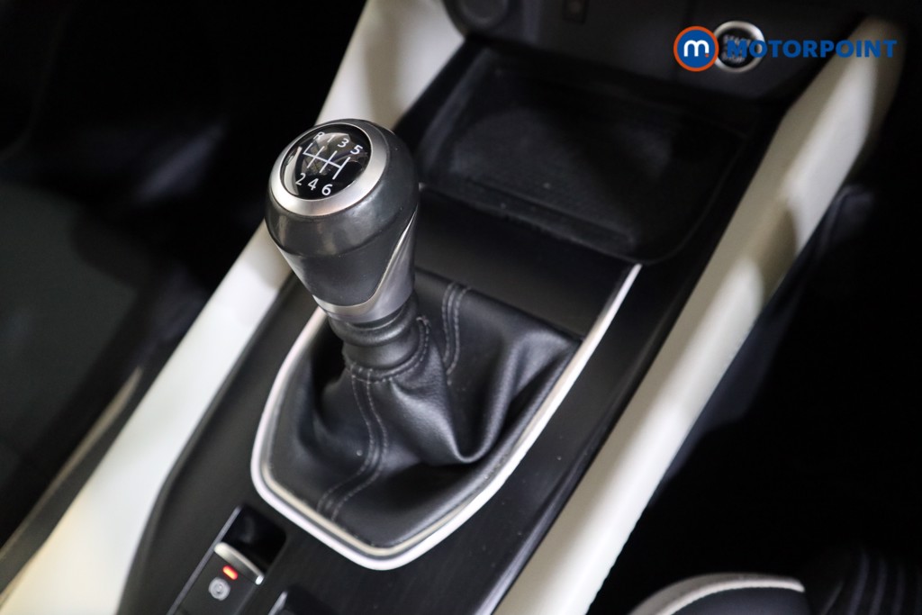 Nissan Qashqai Tekna Manual Petrol SUV - Stock Number (1591289) - 10th supplementary image