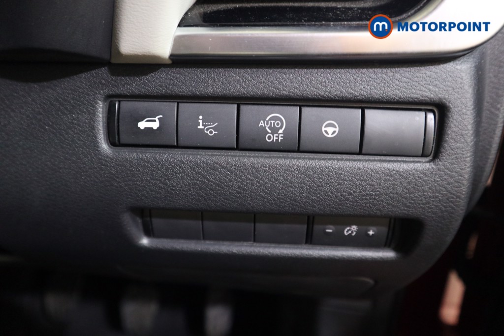 Nissan Qashqai Tekna Manual Petrol SUV - Stock Number (1591289) - 11th supplementary image