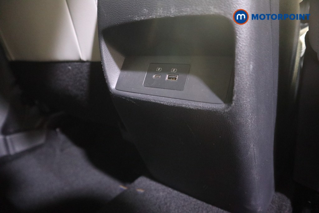 Nissan Qashqai Tekna Manual Petrol SUV - Stock Number (1591289) - 17th supplementary image