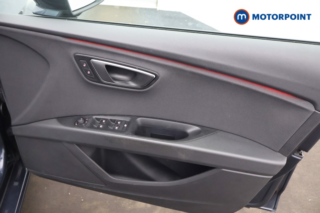 Seat Leon FR Manual Petrol Hatchback - Stock Number (1591295) - 14th supplementary image