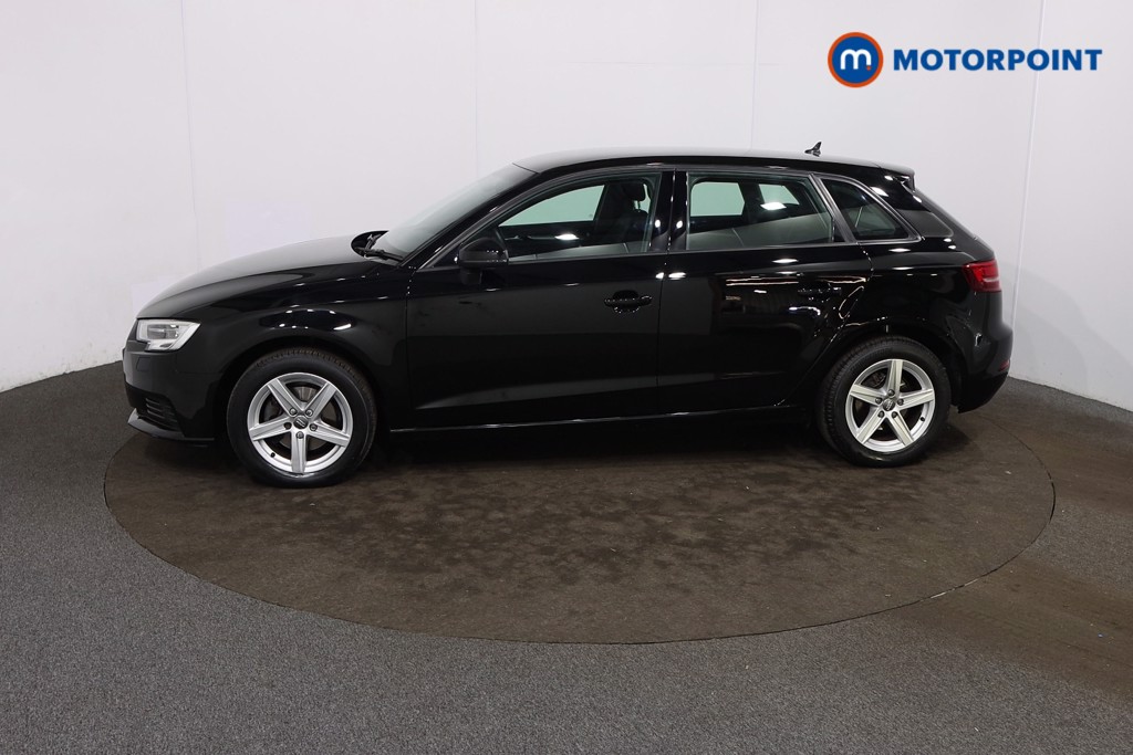 Audi A3 SE Manual Petrol Hatchback - Stock Number (1591426) - Passenger side