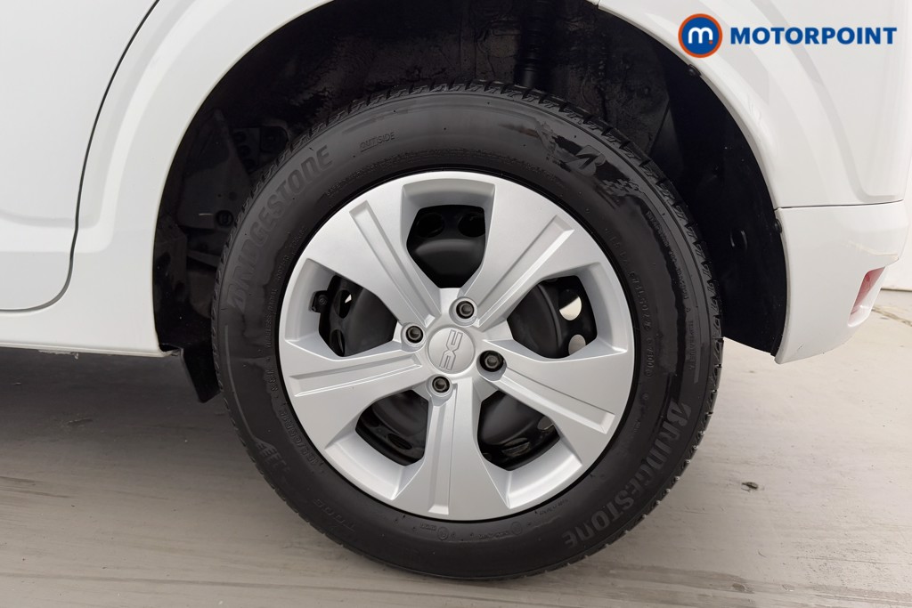 Dacia Sandero Essential Manual Petrol Hatchback - Stock Number (1591641) - 23rd supplementary image