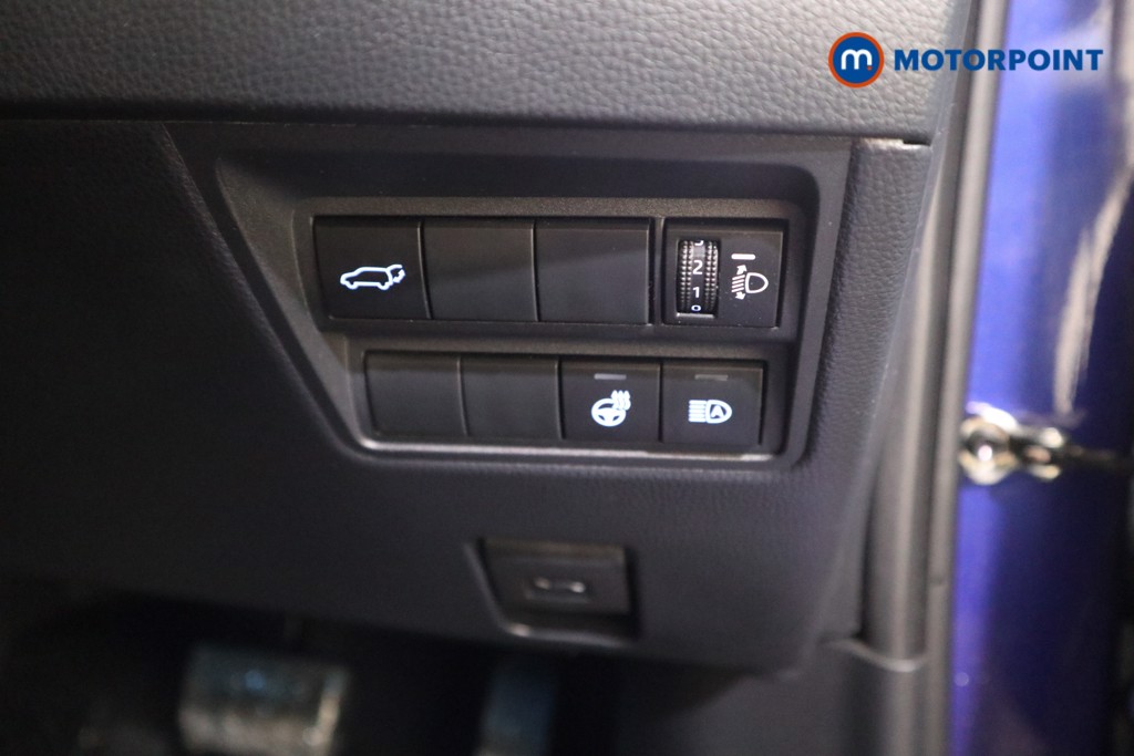 Toyota Yaris Cross Excel Automatic Petrol-Electric Hybrid Estate - Stock Number (1591868) - 12th supplementary image