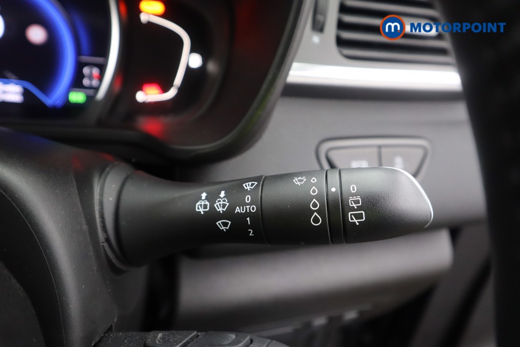 Renault Kadjar Dynamique S Nav Manual Petrol SUV - Stock Number (1592139) - 5th supplementary image