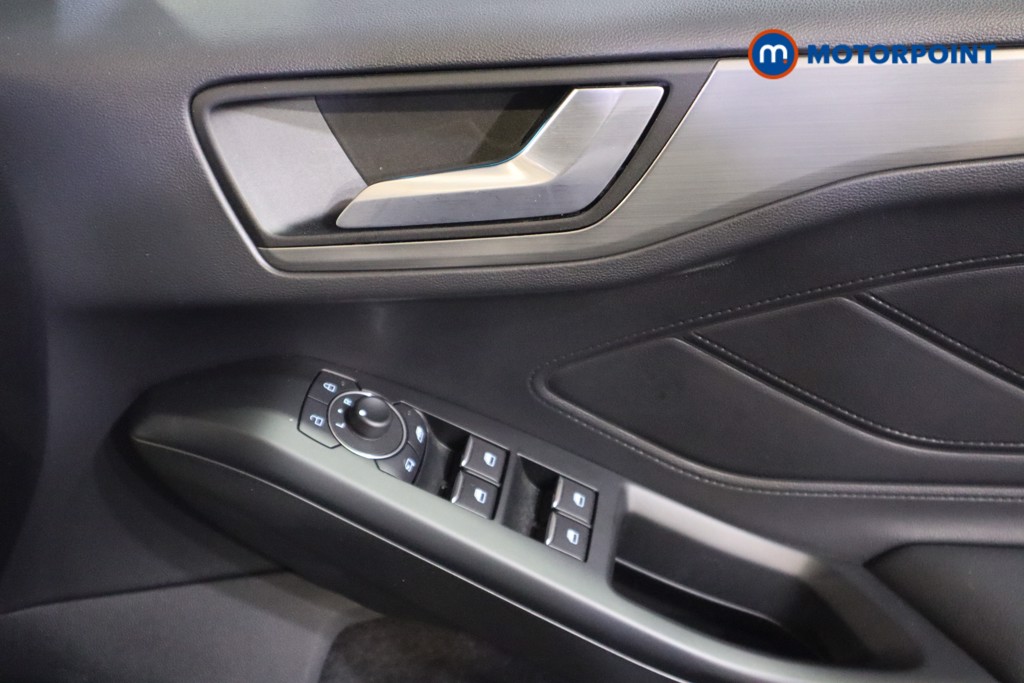 Ford Focus Titanium Vignale Automatic Petrol Hatchback - Stock Number (1592214) - 10th supplementary image