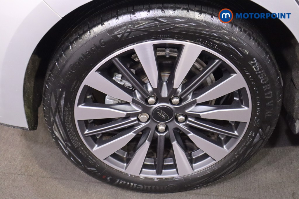 Ford Focus Titanium Vignale Automatic Petrol Hatchback - Stock Number (1592214) - 21st supplementary image