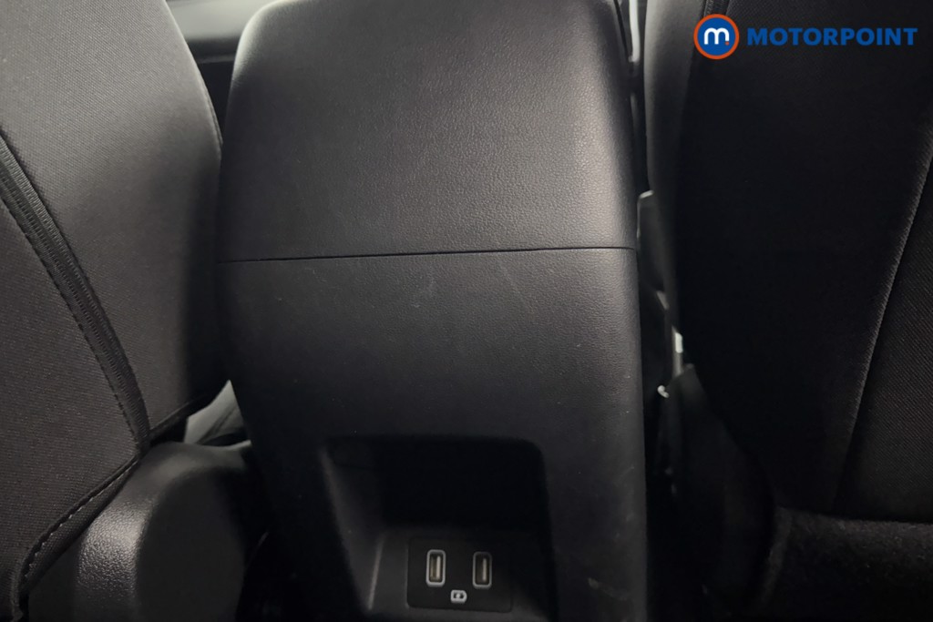 Hyundai Tucson Se Connect Manual Petrol SUV - Stock Number (1592831) - 24th supplementary image