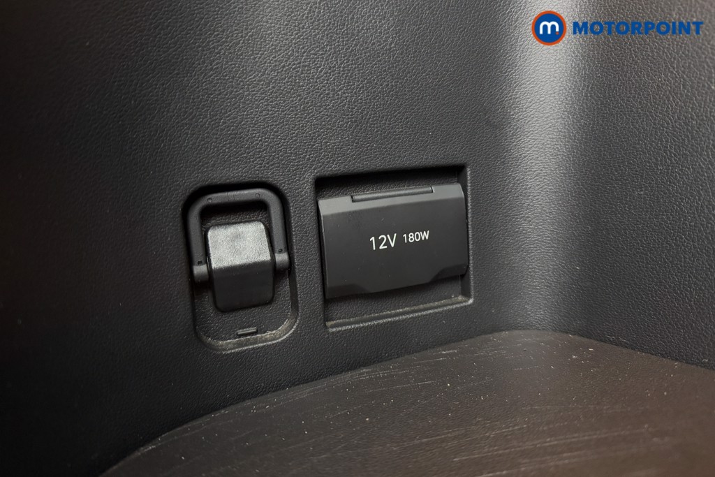 Hyundai Tucson Se Connect Manual Petrol SUV - Stock Number (1592831) - 28th supplementary image