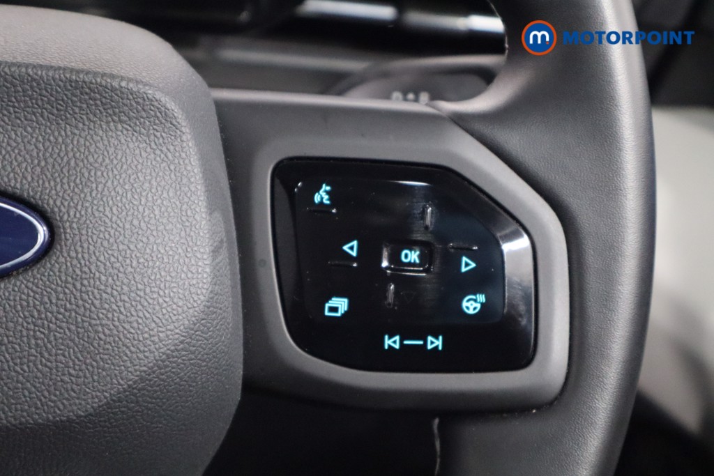 Ford Explorer Premium Automatic Electric SUV - Stock Number (1592896) - 8th supplementary image