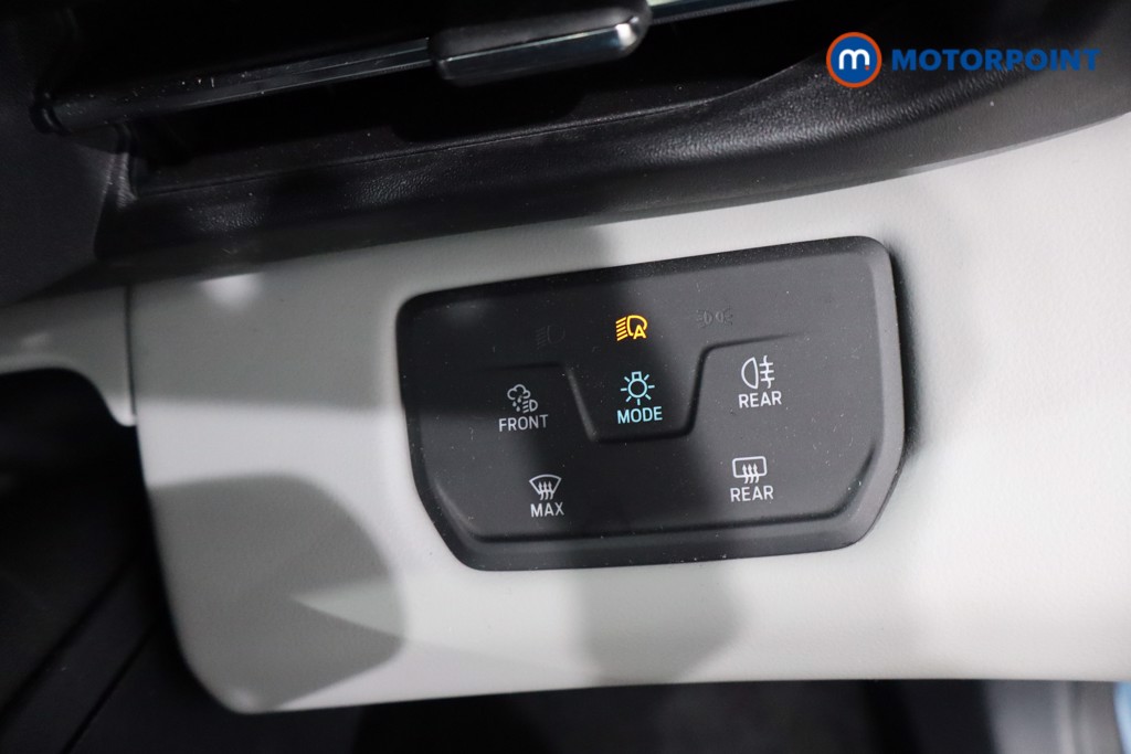 Ford Explorer Premium Automatic Electric SUV - Stock Number (1592896) - 19th supplementary image