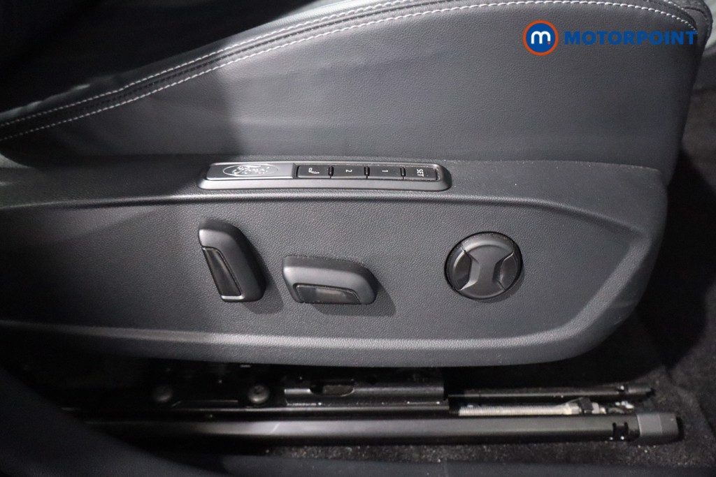 Ford Explorer Premium Automatic Electric SUV - Stock Number (1592896) - 20th supplementary image