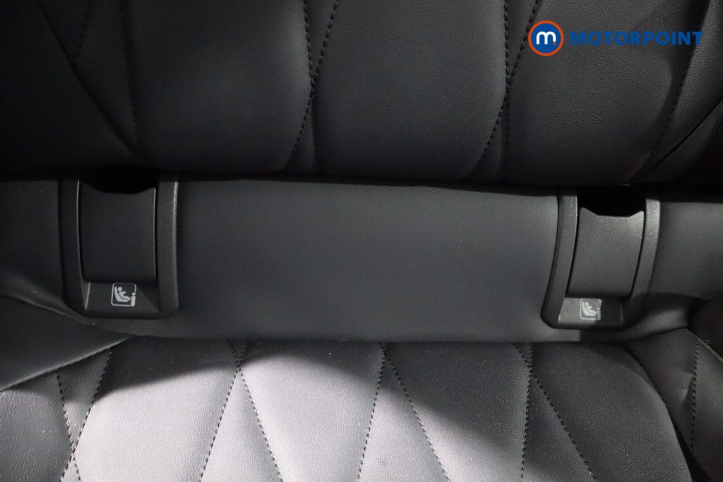 Ford Explorer Premium Automatic Electric SUV - Stock Number (1592896) - 27th supplementary image