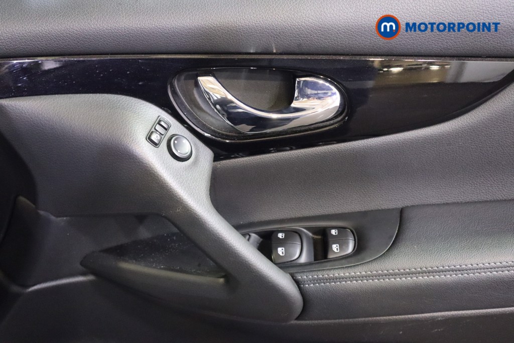 Nissan Qashqai Acenta Premium Manual Diesel SUV - Stock Number (1593034) - 10th supplementary image