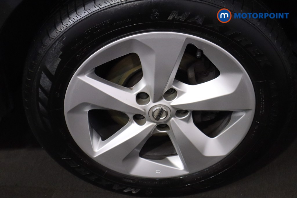 Nissan Qashqai Acenta Premium Manual Diesel SUV - Stock Number (1593034) - 24th supplementary image