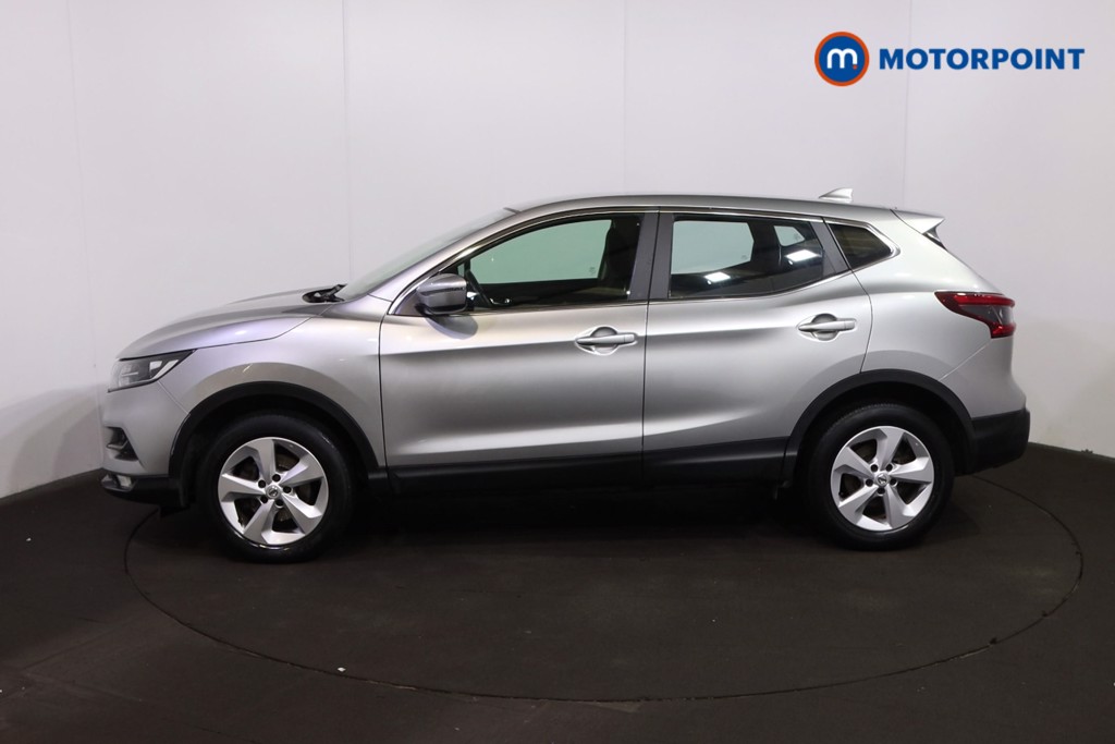 Nissan Qashqai Acenta Premium Manual Diesel SUV - Stock Number (1593034) - Passenger side