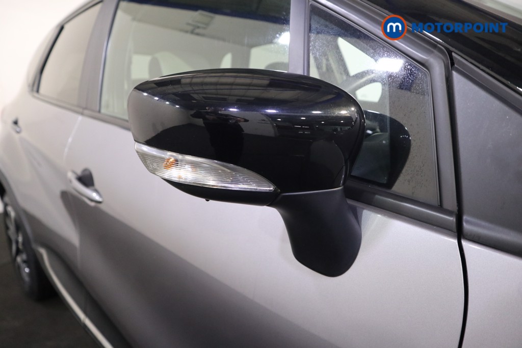 Renault Captur Iconic Manual Petrol SUV - Stock Number (1593228) - 25th supplementary image