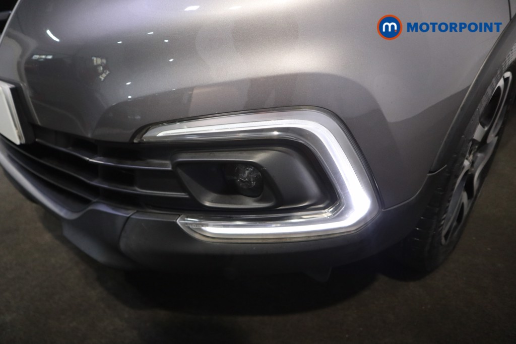Renault Captur Iconic Manual Petrol SUV - Stock Number (1593228) - 27th supplementary image