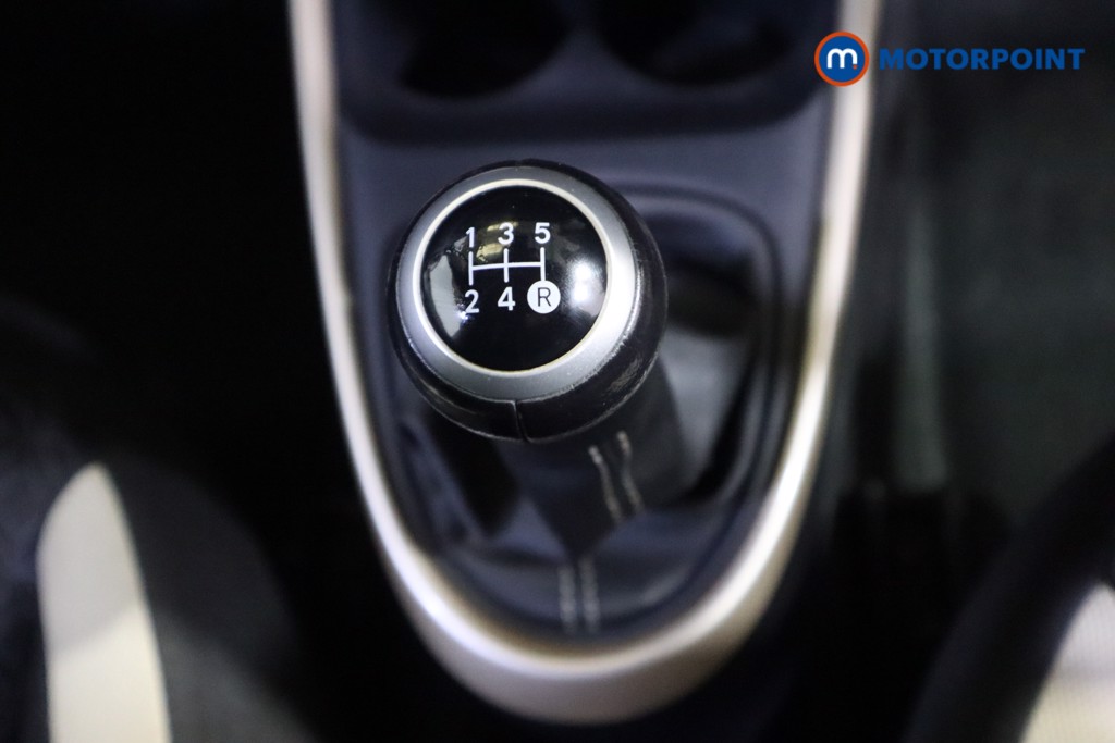 Toyota Aygo X Edge Manual Petrol Hatchback - Stock Number (1593480) - 5th supplementary image