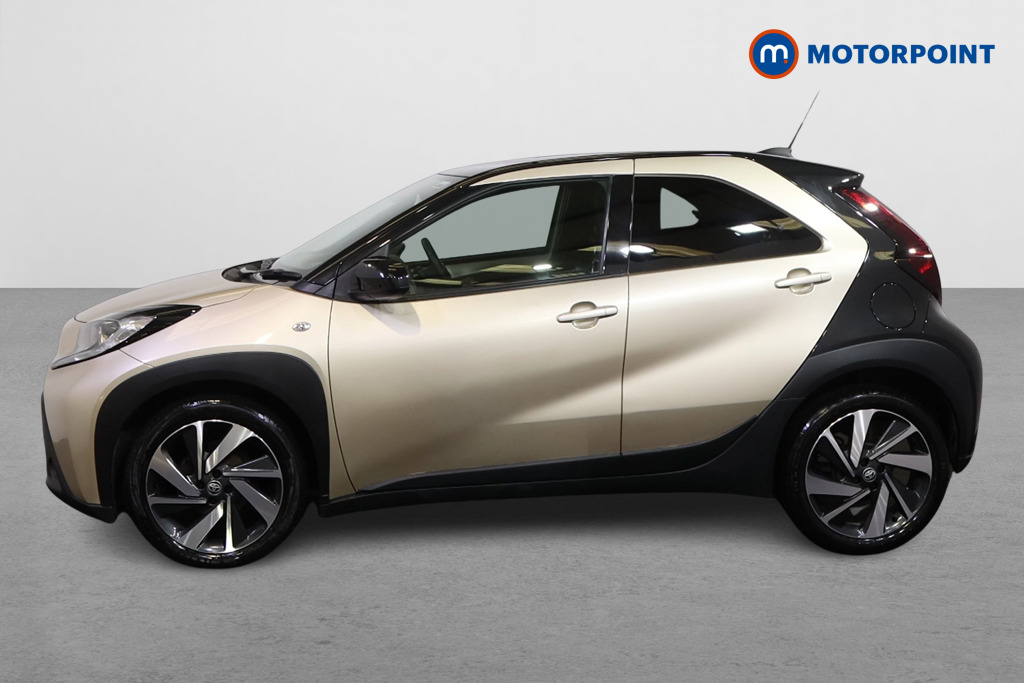 Toyota Aygo X Edge Manual Petrol Hatchback - Stock Number (1593480) - Passenger side