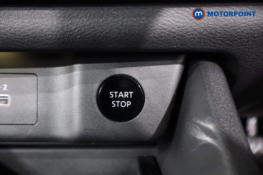 Nissan X-Trail Acenta Premium Automatic Petrol-Electric Hybrid SUV - Stock Number (1593485) - 13th supplementary image