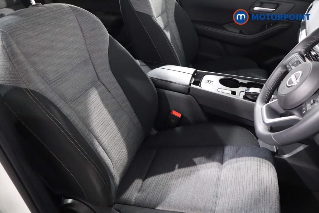 Nissan X-Trail Acenta Premium Automatic Petrol-Electric Hybrid SUV - Stock Number (1593485) - 23rd supplementary image