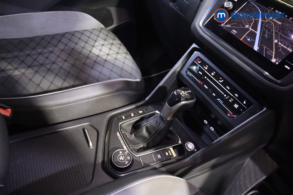 Volkswagen Tiguan R-Line Automatic Diesel SUV - Stock Number (1593537) - 7th supplementary image