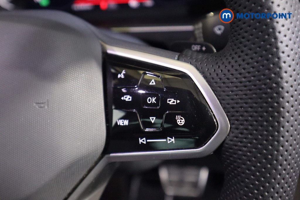 Volkswagen Tiguan R-Line Automatic Diesel SUV - Stock Number (1593537) - 13th supplementary image