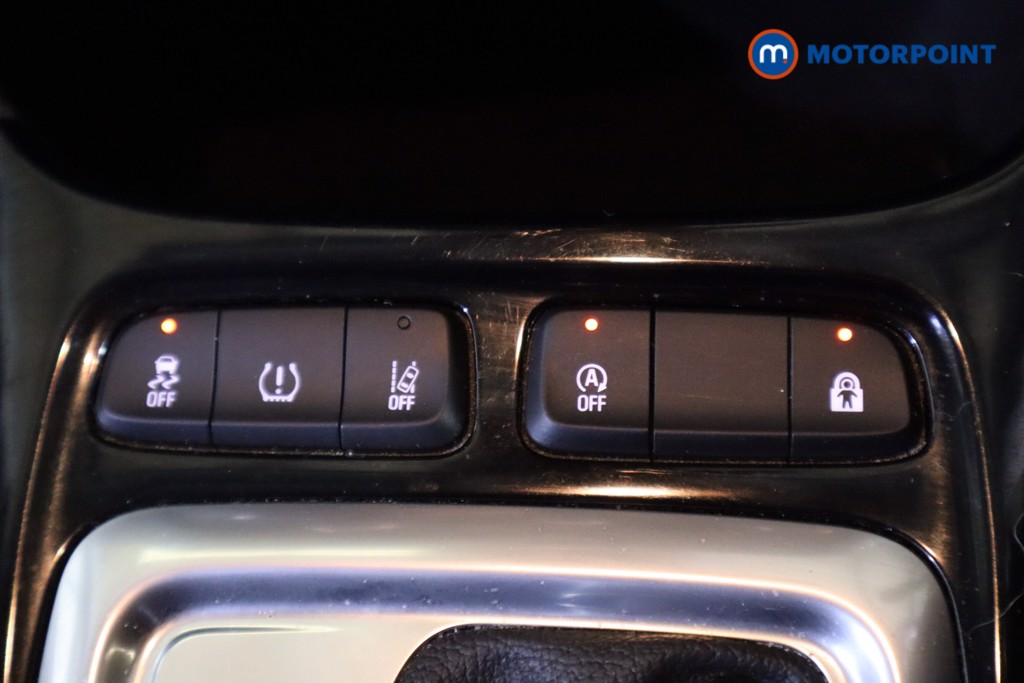 Vauxhall Crossland Ultimate Automatic Petrol SUV - Stock Number (1593847) - 24th supplementary image