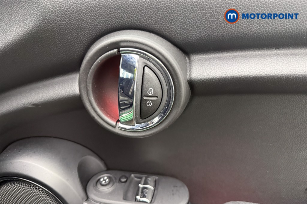 Mini Hatchback Cooper Sport Manual Petrol Hatchback - Stock Number (1594635) - 9th supplementary image