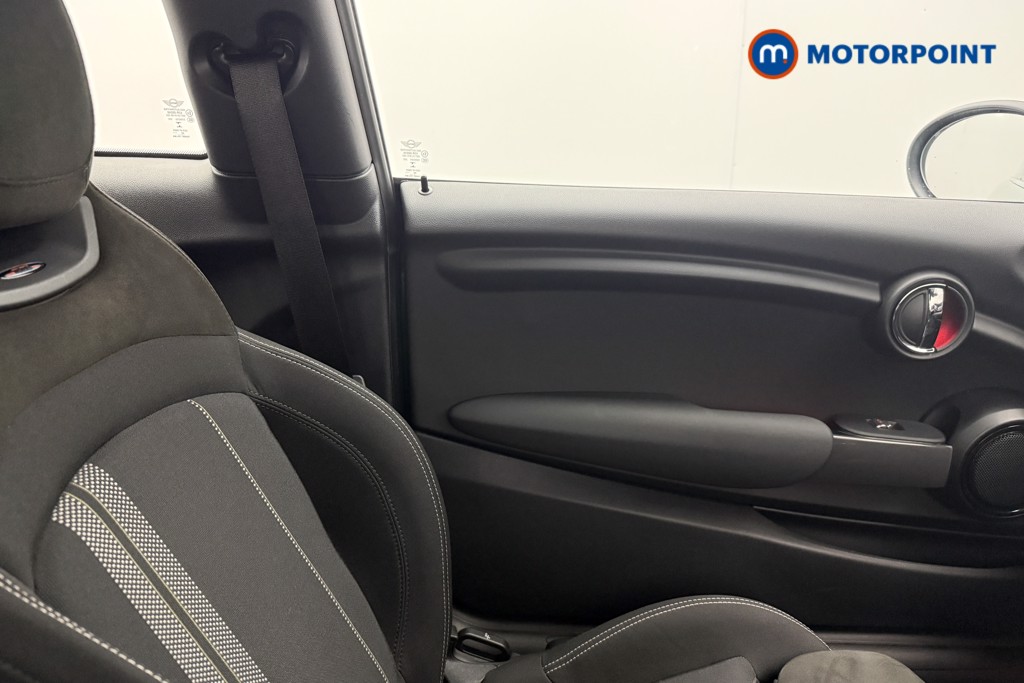 Mini Hatchback Cooper Sport Manual Petrol Hatchback - Stock Number (1594635) - 15th supplementary image