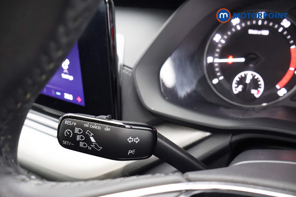 Skoda Octavia SE Manual Petrol Hatchback - Stock Number (1594943) - 5th supplementary image