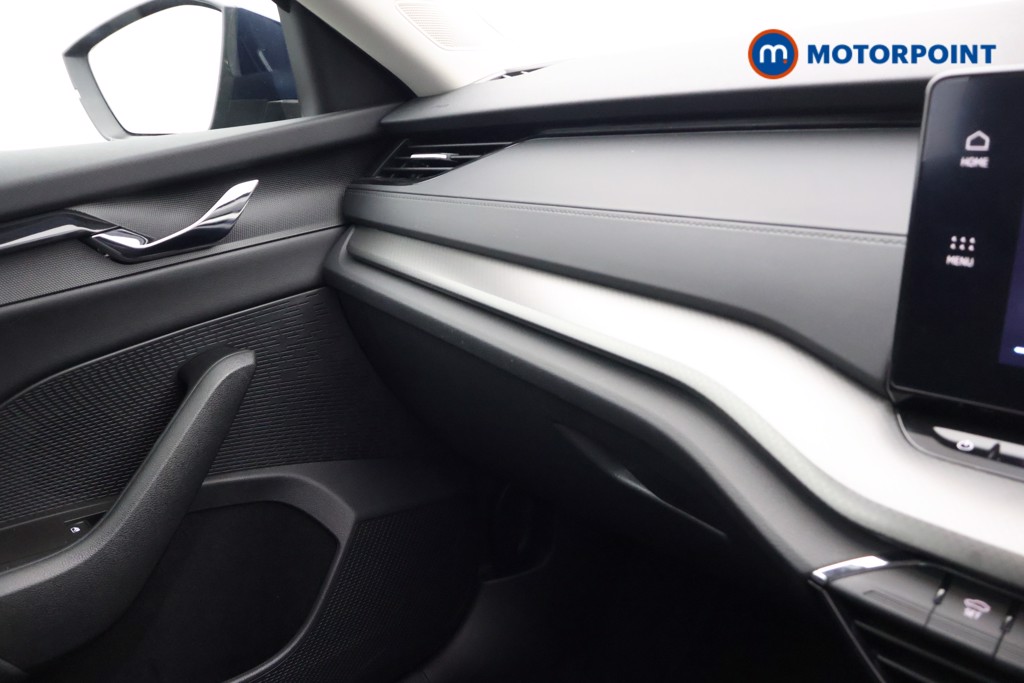 Skoda Octavia SE Manual Petrol Hatchback - Stock Number (1594943) - 12th supplementary image