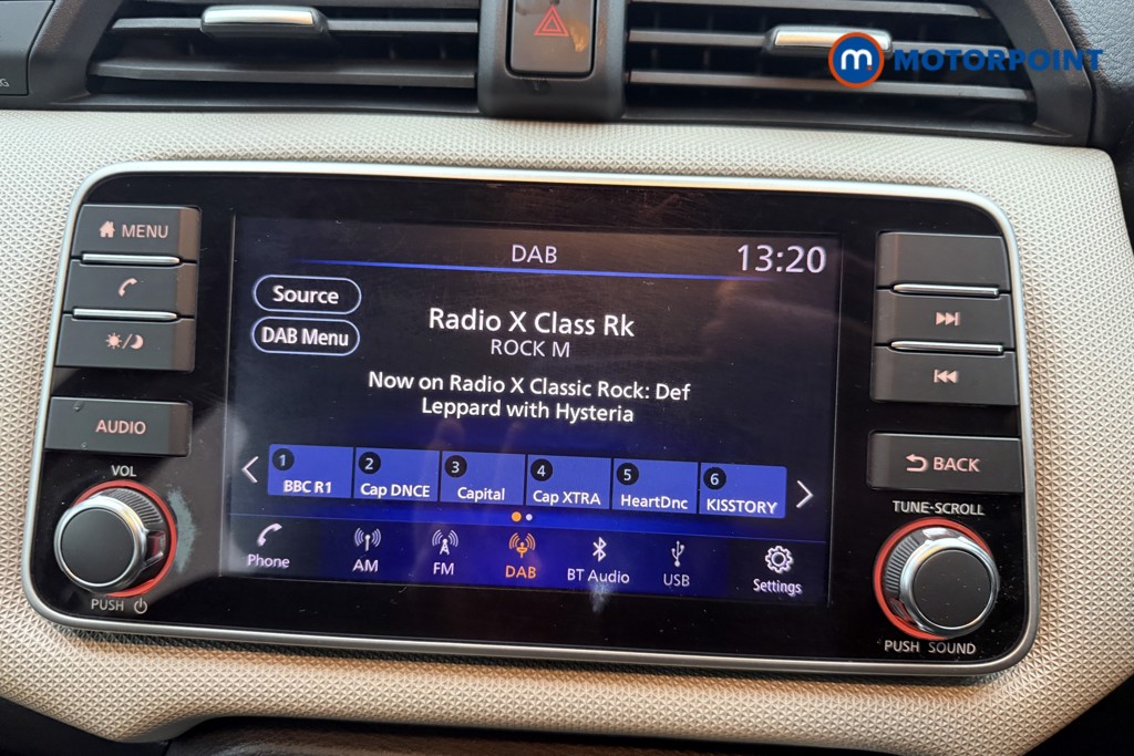 Nissan Micra Acenta Limited Edition Manual Petrol Hatchback - Stock Number (1552352) - 15th supplementary image