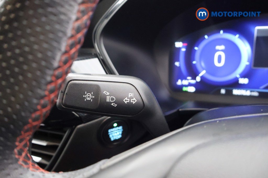 Ford Kuga St-Line Manual Petrol SUV - Stock Number (1580156) - 5th supplementary image