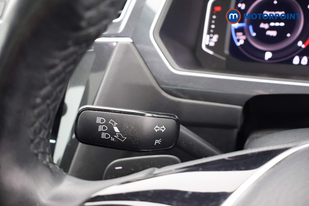 Volkswagen Tiguan SEL Automatic Petrol SUV - Stock Number (1581288) - 5th supplementary image