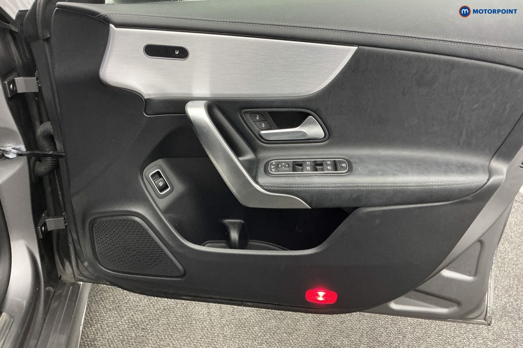 Mercedes-Benz CLA Amg Line Automatic Petrol Estate - Stock Number (1583633) - 16th supplementary image