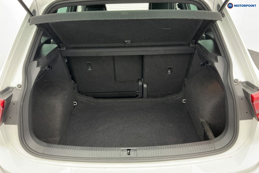 Volkswagen Tiguan R-Line Automatic Diesel SUV - Stock Number (1584796) - 10th supplementary image