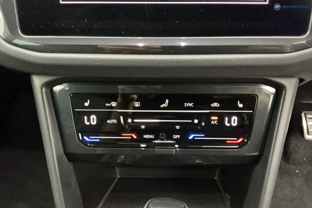 Volkswagen Tiguan R-Line Automatic Diesel SUV - Stock Number (1584796) - 14th supplementary image