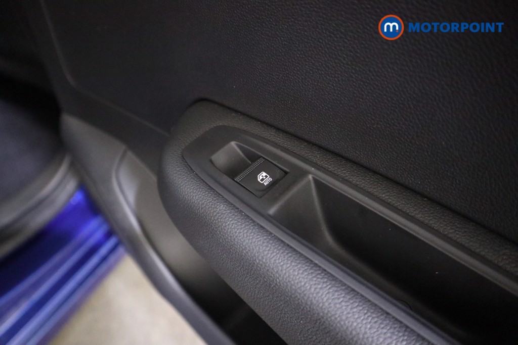 Renault Clio Esprit Alpine Manual Petrol Hatchback - Stock Number (1585082) - 20th supplementary image