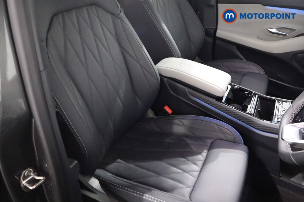 Ford Explorer Premium Automatic Electric SUV - Stock Number (1586923) - 25th supplementary image