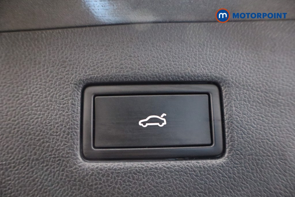 Ford Explorer Premium Automatic Electric SUV - Stock Number (1586923) - 38th supplementary image