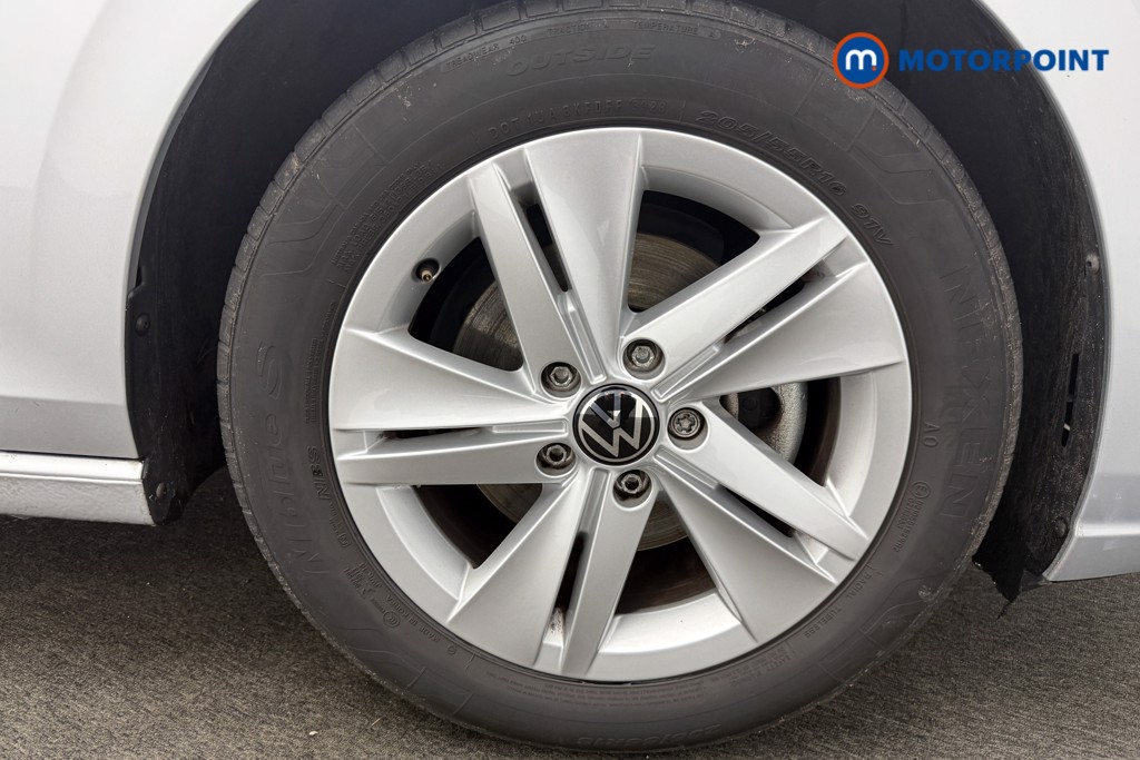 Volkswagen Golf Life Manual Petrol Hatchback - Stock Number (1588131) - 4th supplementary image