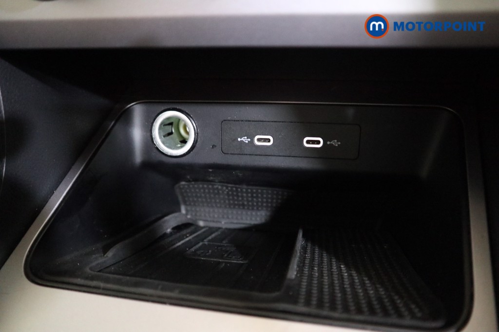 Seat Ateca FR Manual Petrol SUV - Stock Number (1588595) - 8th supplementary image